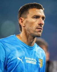 开云-官方：帕尔马与39岁门将瓜伊塔解约